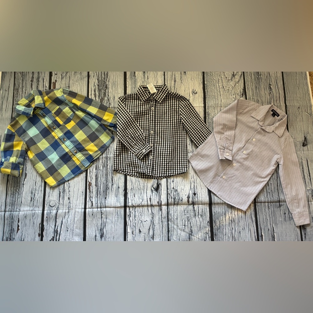 Black Gingham Button-Up Shirt for Kids - Classic Collared Top size 4T